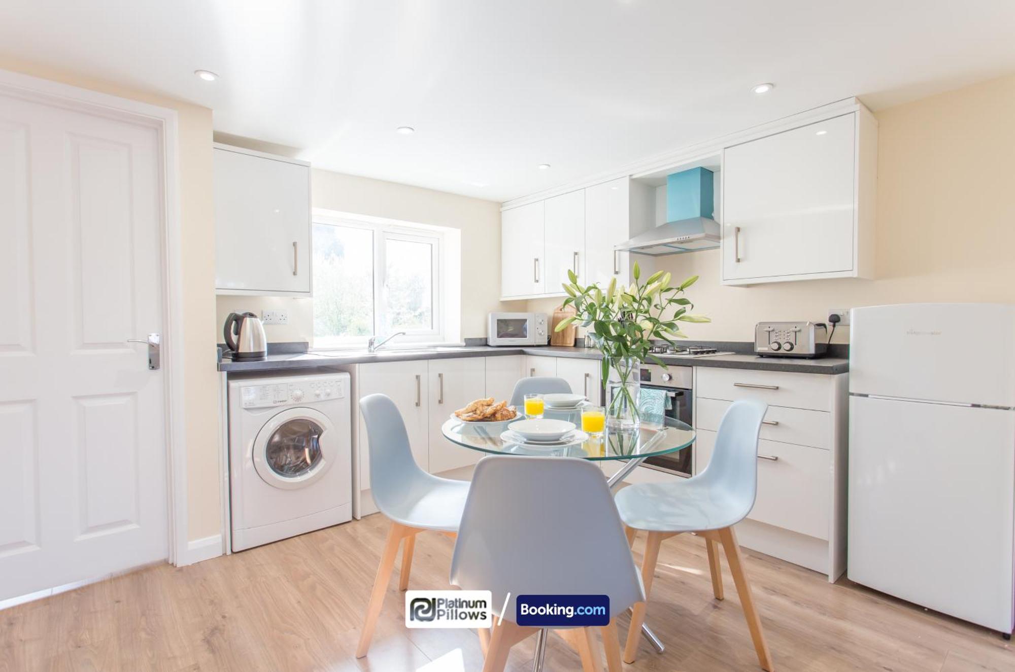 Modern Oxford 2 Bedroom Apartments, Near John Radcliffe Hospital, Weekly & Monthly Deals Exterior foto